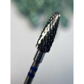 Balkezes keskeny kúp